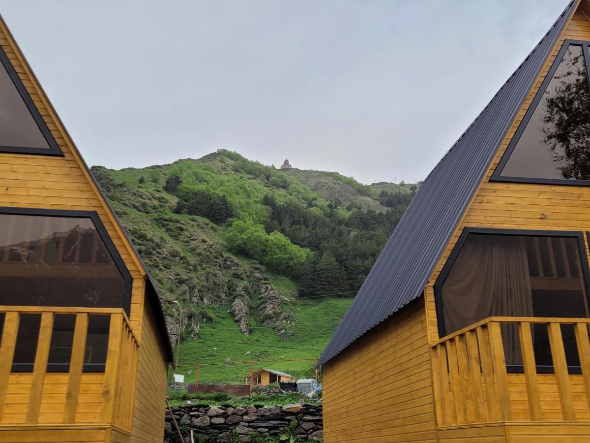 Pine Chalet Kazbegi Exterior foto